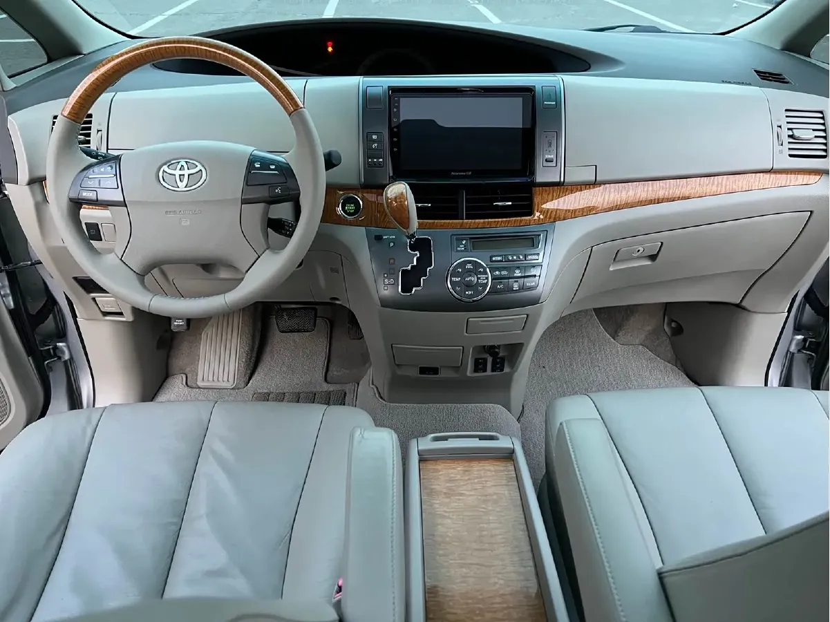 2007 Toyota Previa 3.5L 275HP V6 6AT,autocango,china used car exporter,china ev exporter,chinese used car exporter,chinese used ev exporter