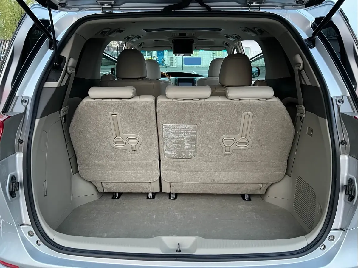 2007 Toyota Previa 3.5L 275HP V6 6AT,autocango,china used car exporter,china ev exporter,chinese used car exporter,chinese used ev exporter