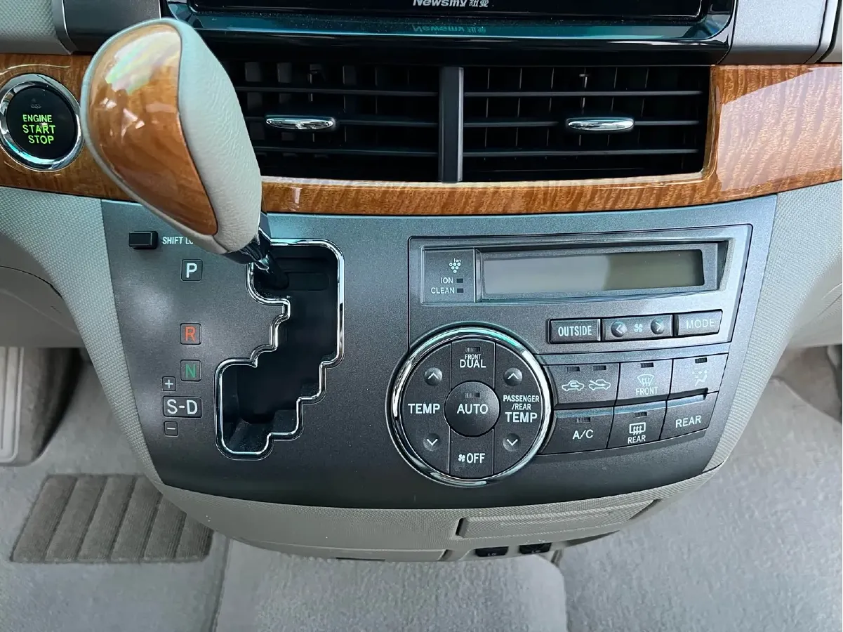 2007 Toyota Previa 3.5L 275HP V6 6AT,autocango,china used car exporter,china ev exporter,chinese used car exporter,chinese used ev exporter