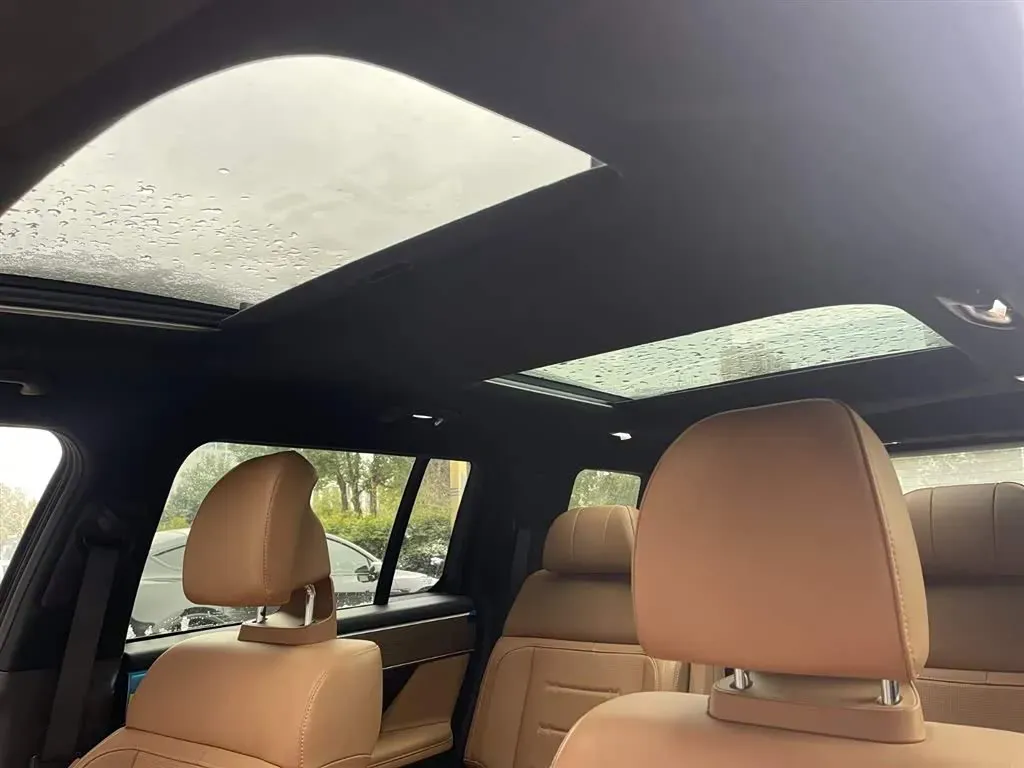 2024 Hyundai Santafe 2.0T 247HP L4 8AT,autocango,china used car exporter,china ev exporter,chinese used car exporter,chinese used ev exporter