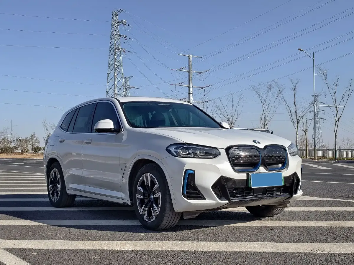 2022 BMW iX3 BEV 80KWH,autocango,china used car exporter,china ev exporter,chinese used car exporter,chinese used ev exporter