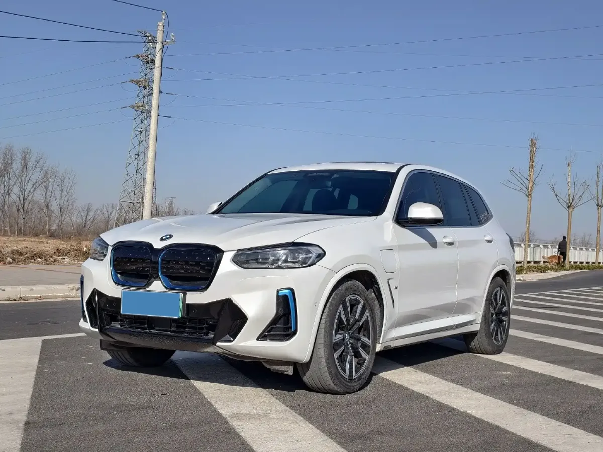 2022 BMW iX3 BEV 80KWH,autocango,china used car exporter,china ev exporter,chinese used car exporter,chinese used ev exporter