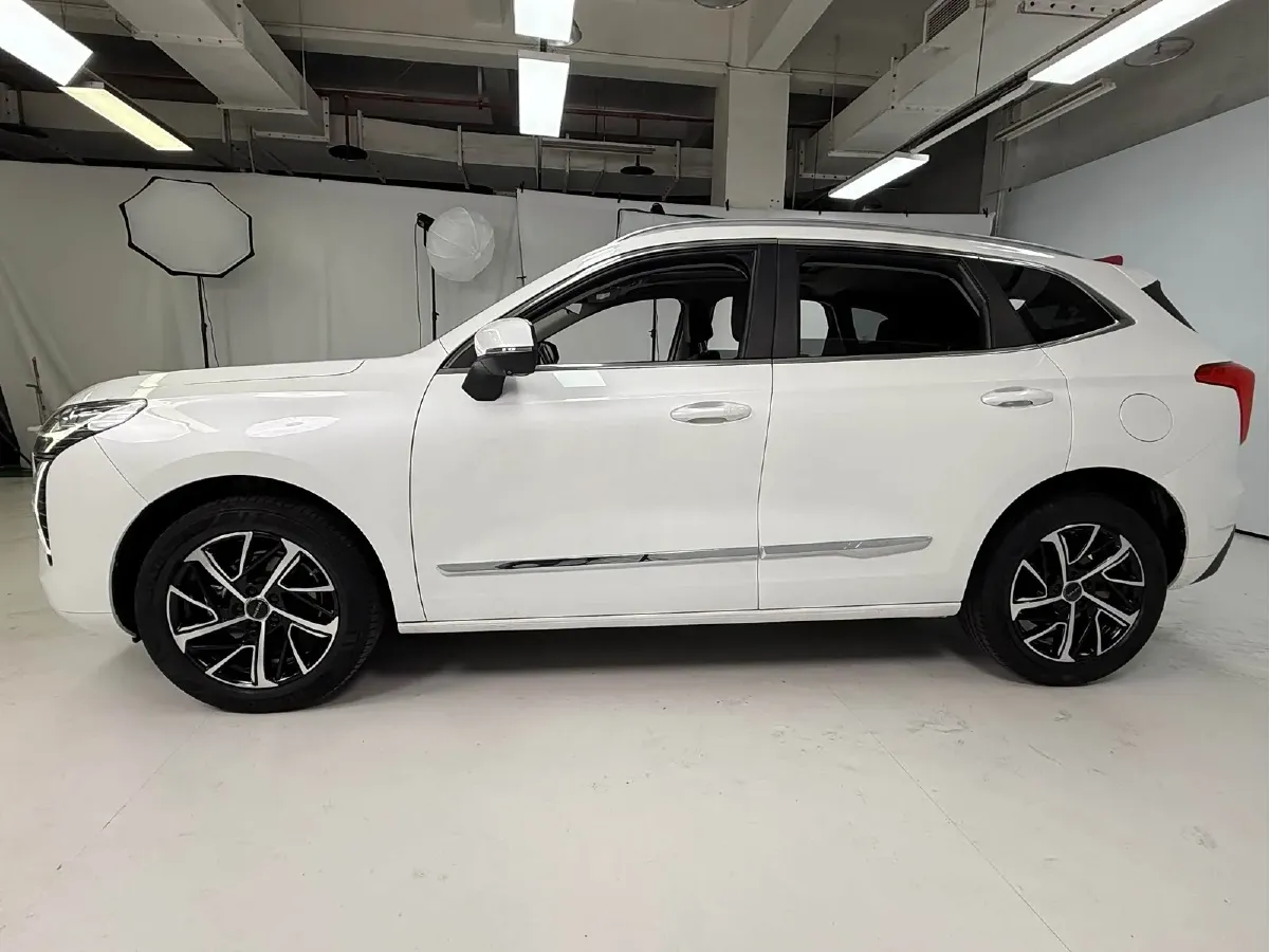 2021 Haval Jolion 1.5T 150HP L4 7DCT,autocango,china used car exporter,china ev exporter,chinese used car exporter,chinese used ev exporter