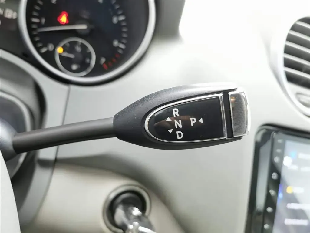 2010 Mercedes-Benz M Class 3.5L 272HP V6 7AT,autocango,china used car exporter,china ev exporter,chinese used car exporter,chinese used ev exporter