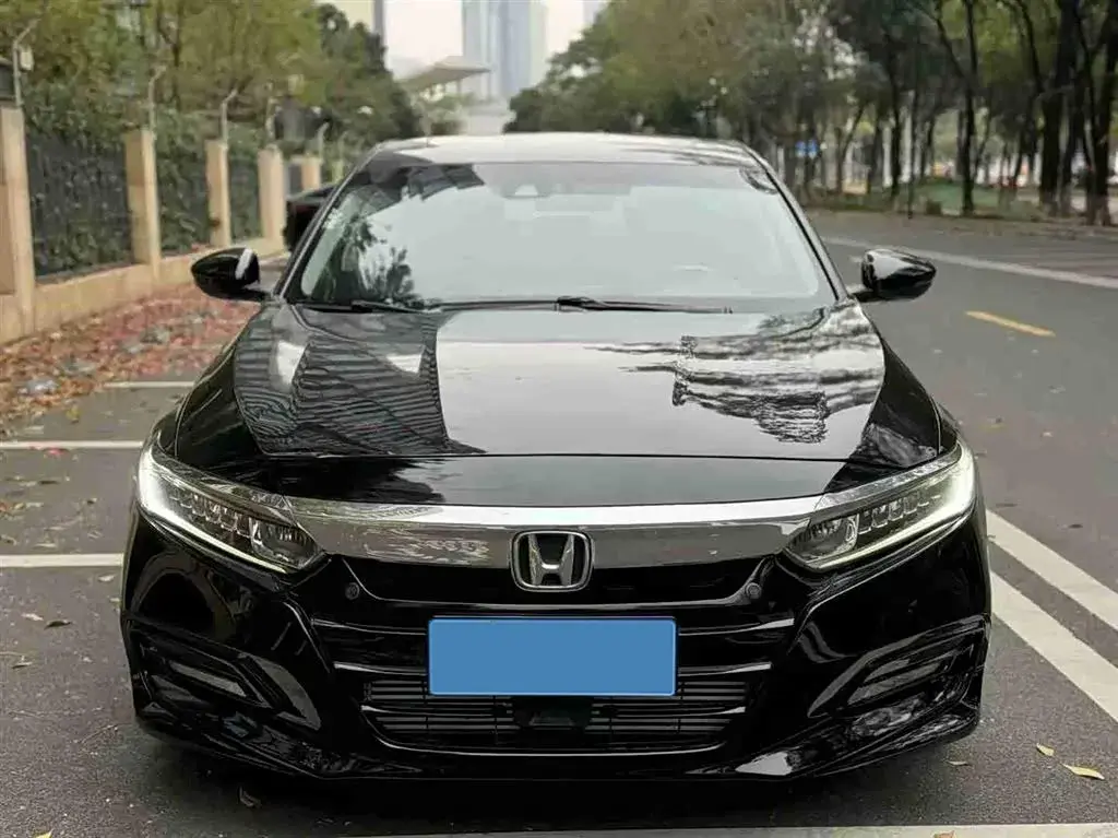 2021 Honda Accord 1.5T 194HP L4 CVT