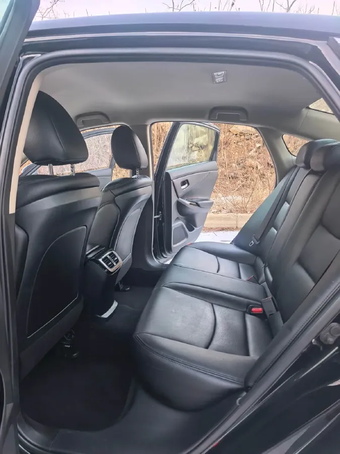 2015 Honda Spirior 2.0L 155HP L4 CVT,autocango,china used car exporter,china ev exporter,chinese used car exporter,chinese used ev exporter