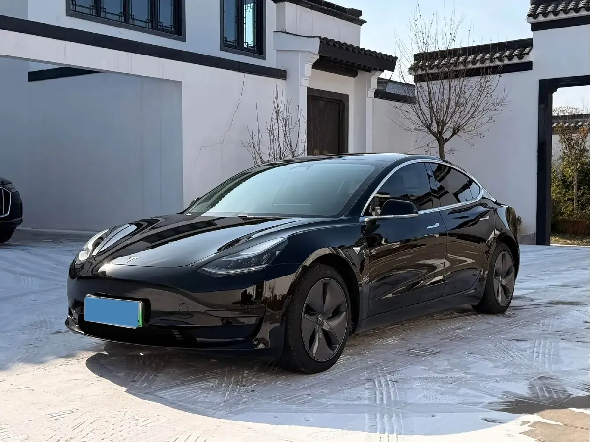 2020 Tesla Model 3 BEV 52KWH