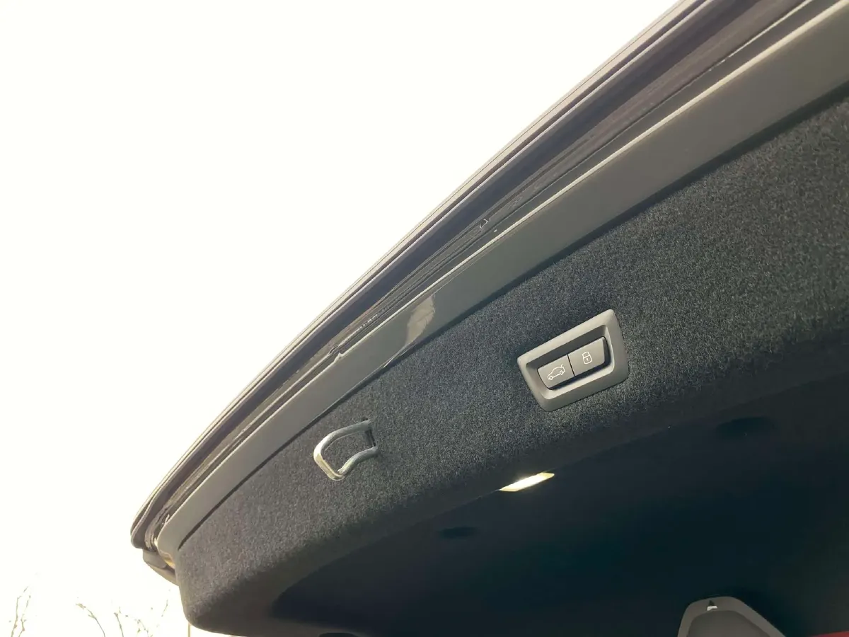 2023 BMW i7 BEV 101.7KWH,autocango,china used car exporter,china ev exporter,chinese used car exporter,chinese used ev exporter