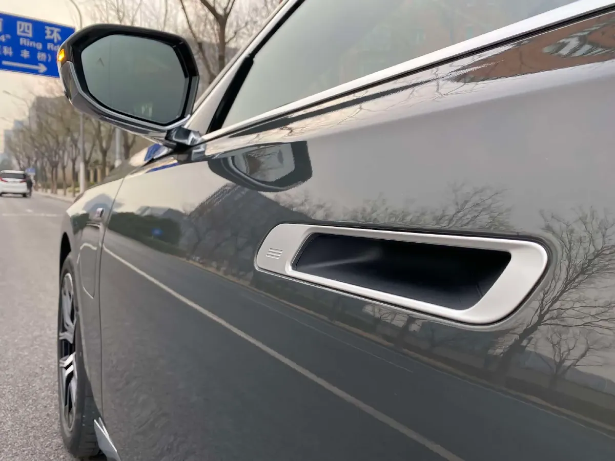 2023 BMW i7 BEV 101.7KWH,autocango,china used car exporter,china ev exporter,chinese used car exporter,chinese used ev exporter