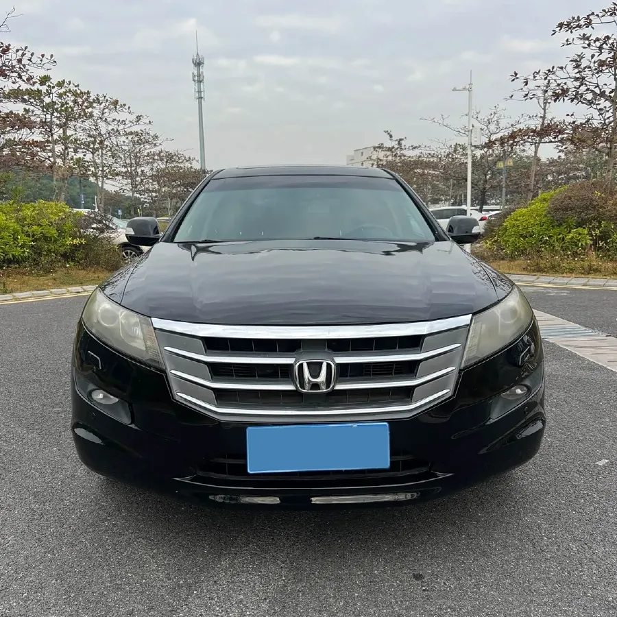 2012 Honda Crosstour 2.4L 197HP L4 5AT,autocango,china used car exporter,china ev exporter,chinese used car exporter,chinese used ev exporter