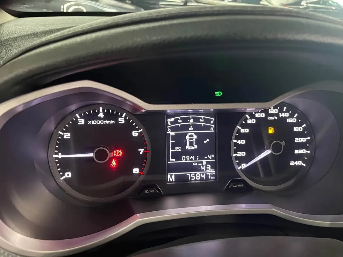 2016 Geely Emgrand GS 1.3T 129HP L4 6MT,autocango,china used car exporter,china ev exporter,chinese used car exporter,chinese used ev exporter