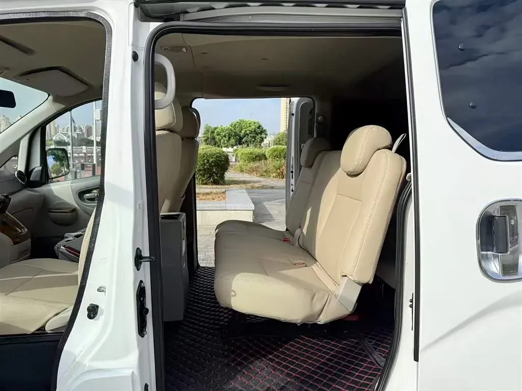 2014 Nissan NV200 1.6L 124HP L4 CVT,autocango,china used car exporter,china ev exporter,chinese used car exporter,chinese used ev exporter