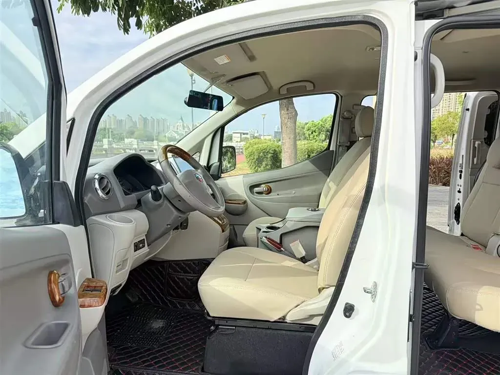 2014 Nissan NV200 1.6L 124HP L4 CVT,autocango,china used car exporter,china ev exporter,chinese used car exporter,chinese used ev exporter
