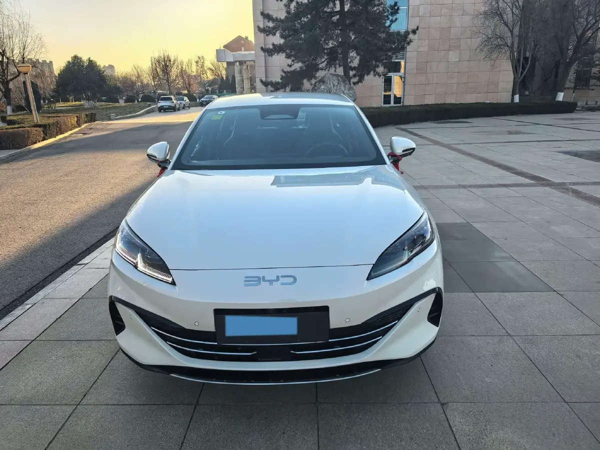 2025 BYD Seal06 1.5L 101HP L4 E-CVT PHEV 10.08KWH