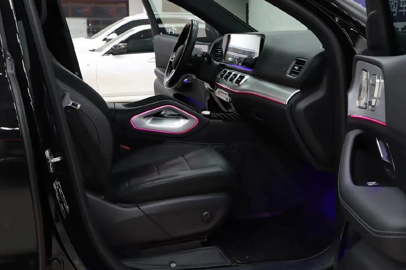 2023 Mercedes-Benz GLE Coupe 2.5T 367HP L6 9AT,autocango,china used car exporter,china ev exporter,chinese used car exporter,chinese used ev exporter