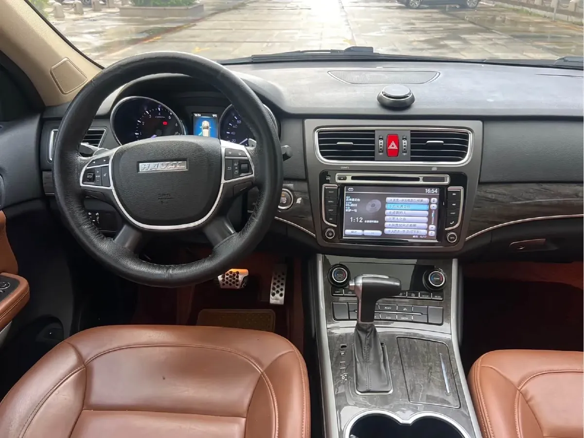 2015 Haval H8 2.0T 218HP L4 6AT,autocango,china used car exporter,china ev exporter,chinese used car exporter,chinese used ev exporter