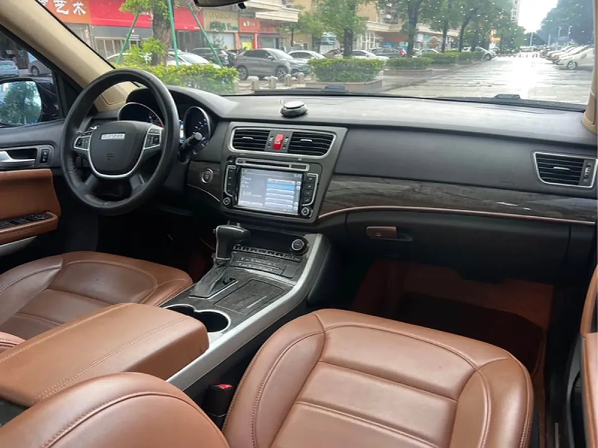2015 Haval H8 2.0T 218HP L4 6AT,autocango,china used car exporter,china ev exporter,chinese used car exporter,chinese used ev exporter