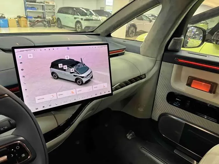 2025 Zeekr MIX BEV 102KWH,autocango,china used car exporter,china ev exporter,chinese used car exporter,chinese used ev exporter