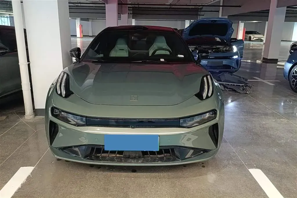 2025 Zeekr 001 BEV 100KWH,autocango,china used car exporter,china ev exporter,chinese used car exporter,chinese used ev exporter