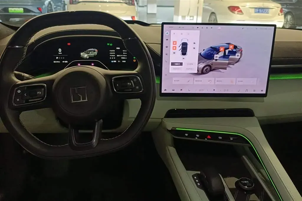 2025 Zeekr 001 BEV 100KWH,autocango,china used car exporter,china ev exporter,chinese used car exporter,chinese used ev exporter