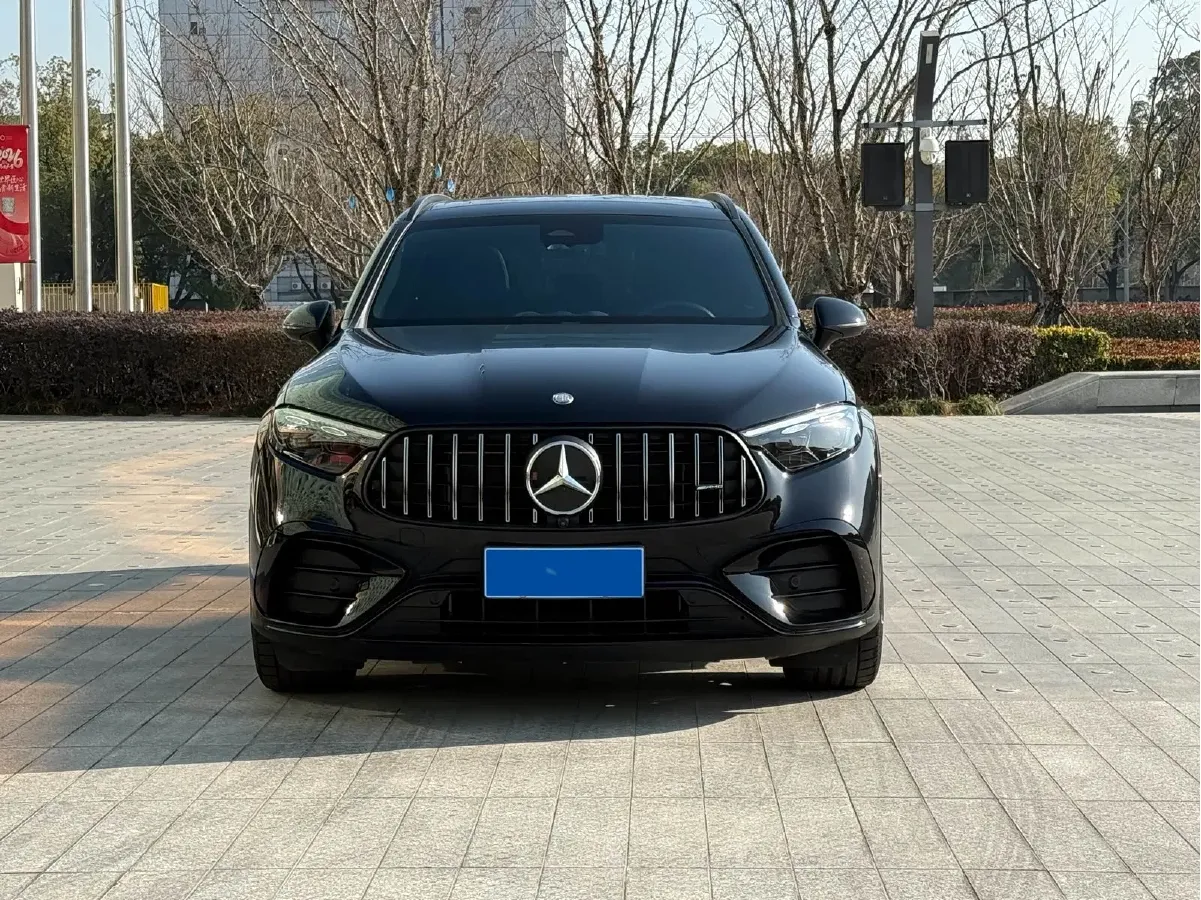 2024 Mercedes-Benz GLC AMG 2.0T 421HP L4 9AT,autocango,china used car exporter,china ev exporter,chinese used car exporter,chinese used ev exporter