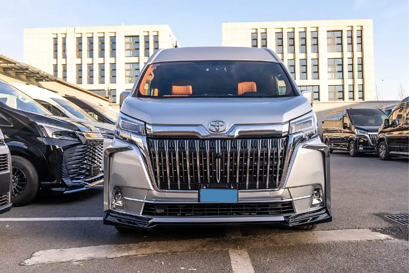 2024 Century Century 3.5L 262HP V6 E-CVT PHEV 18.1KWH