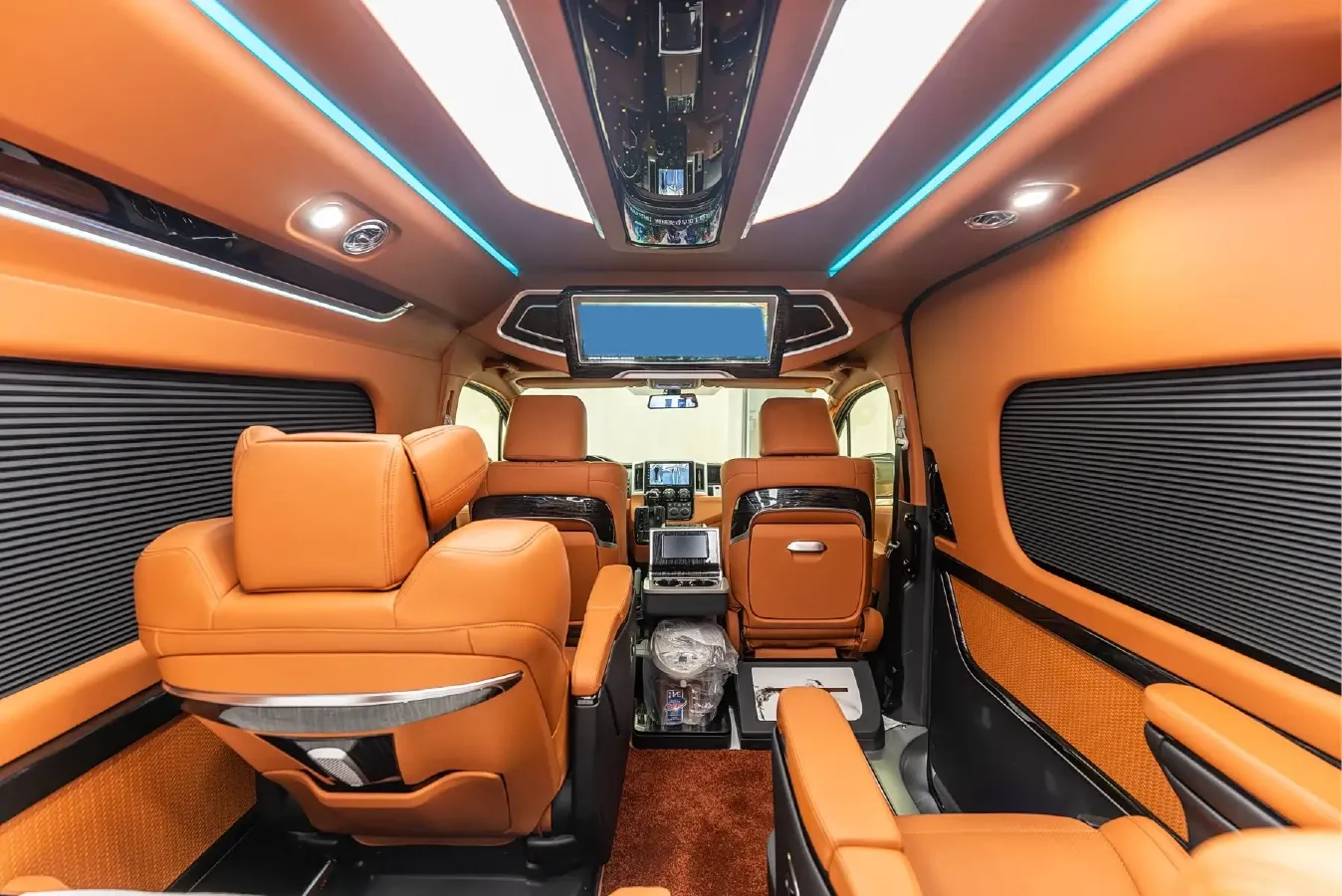 2024 Century Century 3.5L 262HP V6 E-CVT PHEV 18.1KWH,autocango,china used car exporter,china ev exporter,chinese used car exporter,chinese used ev exporter