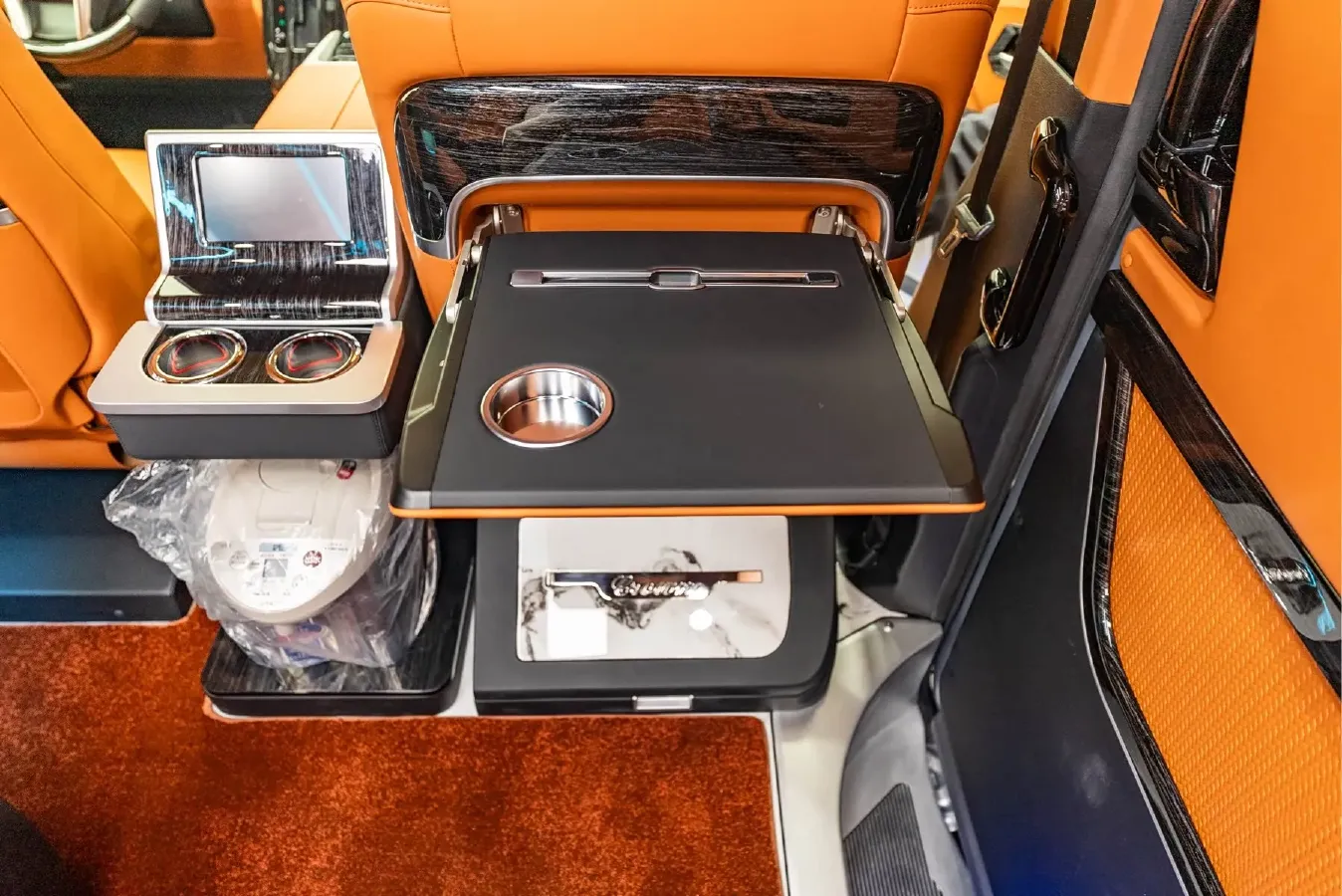 2024 Century Century 3.5L 262HP V6 E-CVT PHEV 18.1KWH,autocango,china used car exporter,china ev exporter,chinese used car exporter,chinese used ev exporter