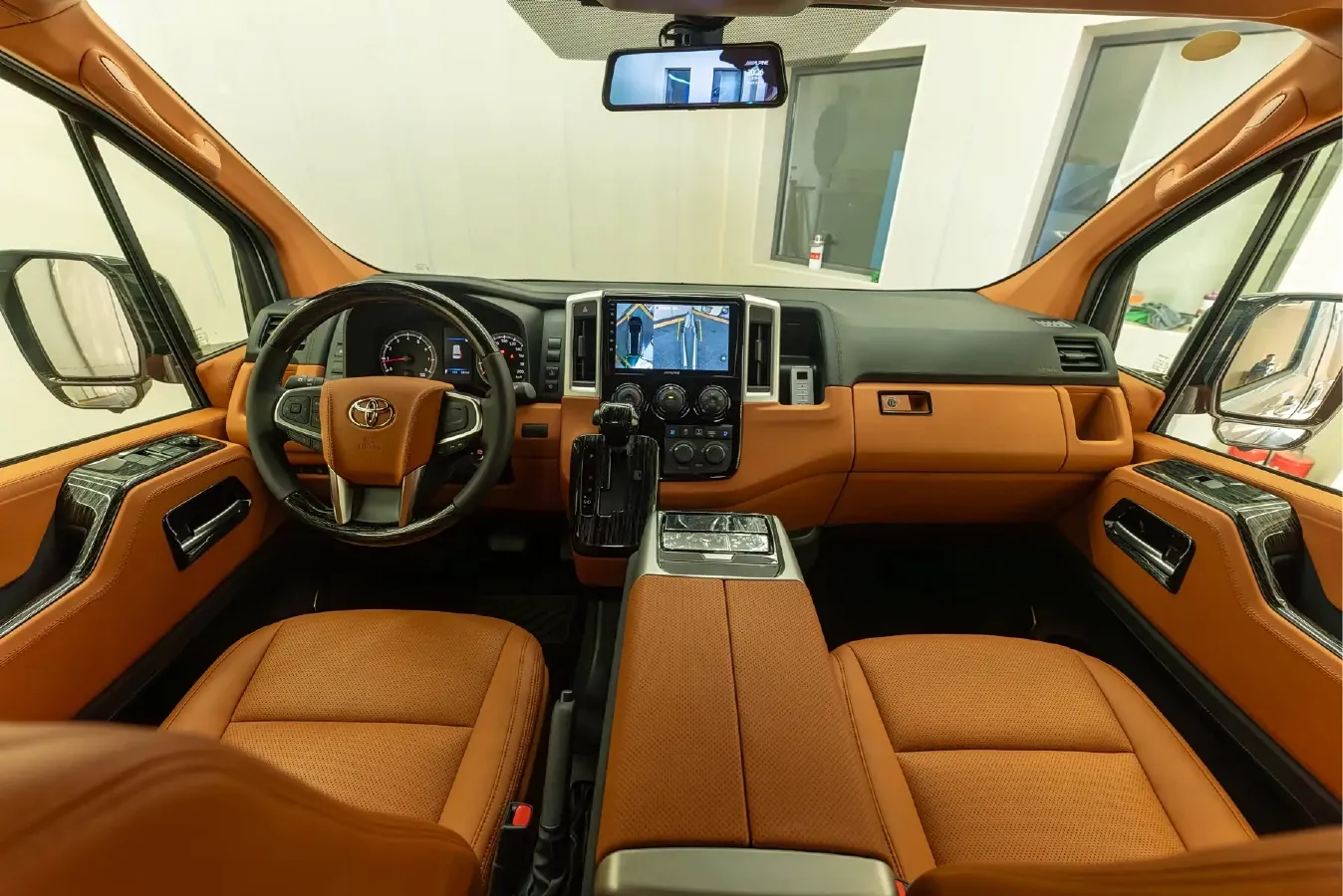 2024 Century Century 3.5L 262HP V6 E-CVT PHEV 18.1KWH,autocango,china used car exporter,china ev exporter,chinese used car exporter,chinese used ev exporter