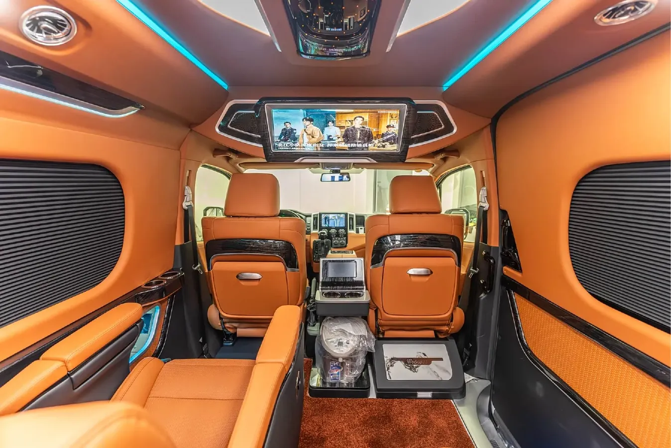 2024 Century Century 3.5L 262HP V6 E-CVT PHEV 18.1KWH,autocango,china used car exporter,china ev exporter,chinese used car exporter,chinese used ev exporter