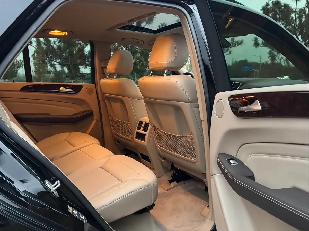 2015 Mercedes-Benz M Class 3.0T 272HP V6 7AT,autocango,china used car exporter,china ev exporter,chinese used car exporter,chinese used ev exporter