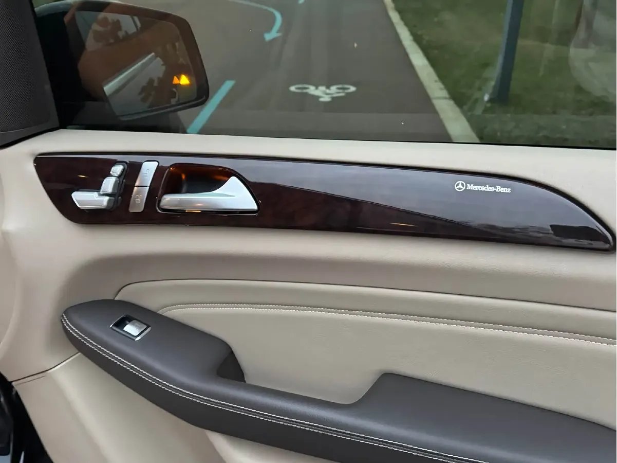 2015 Mercedes-Benz M Class 3.0T 272HP V6 7AT,autocango,china used car exporter,china ev exporter,chinese used car exporter,chinese used ev exporter