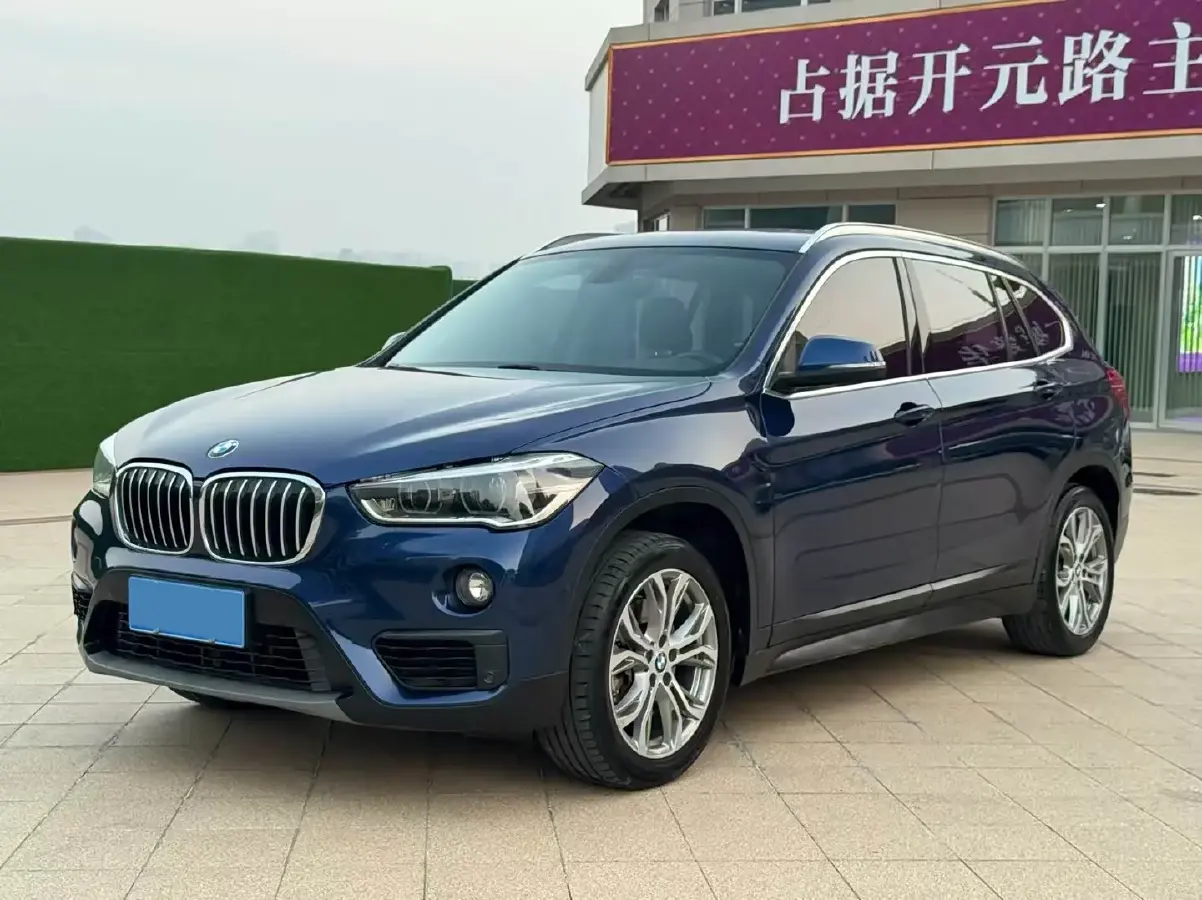 2019 BMW X1 2.0T 192HP L4 8AT