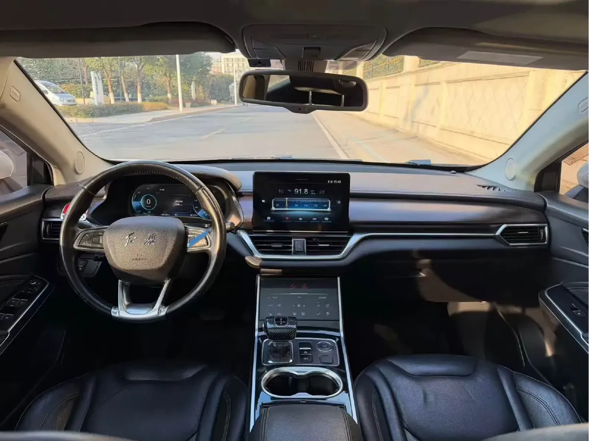 2019 HongQi E-HS3 BEV 52.5KWH,autocango,china used car exporter,china ev exporter,chinese used car exporter,chinese used ev exporter