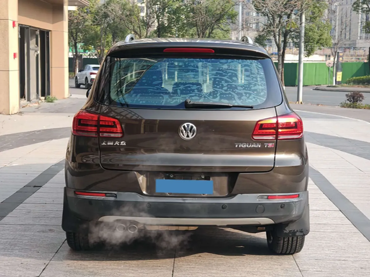 2015 Volkswagen Tiguan 1.8T 160HP L4 6AT,autocango,china used car exporter,china ev exporter,chinese used car exporter,chinese used ev exporter
