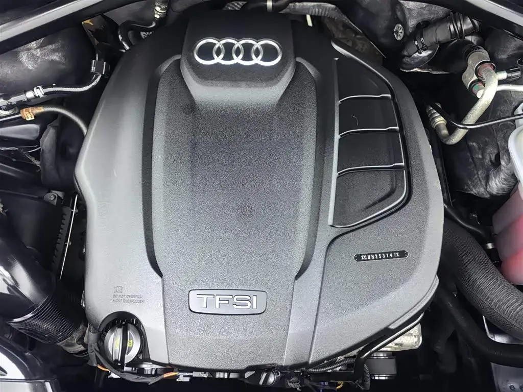 2016 Audi Q5 2.0T 224HP L4 8AT,autocango,china used car exporter,china ev exporter,chinese used car exporter,chinese used ev exporter