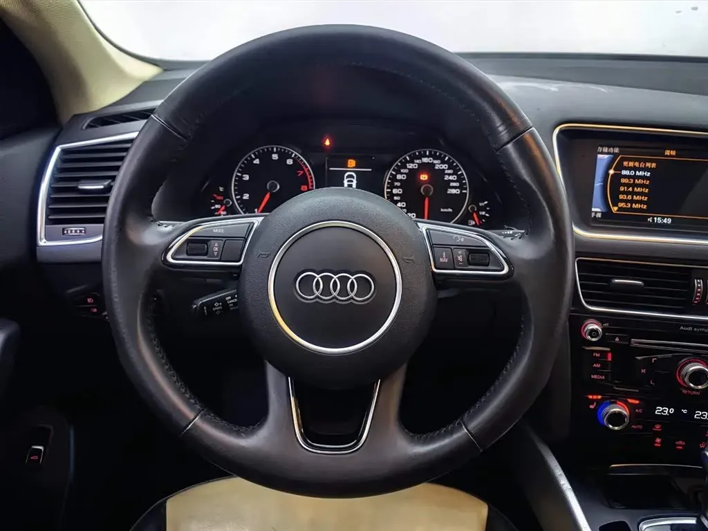 2016 Audi Q5 2.0T 224HP L4 8AT,autocango,china used car exporter,china ev exporter,chinese used car exporter,chinese used ev exporter