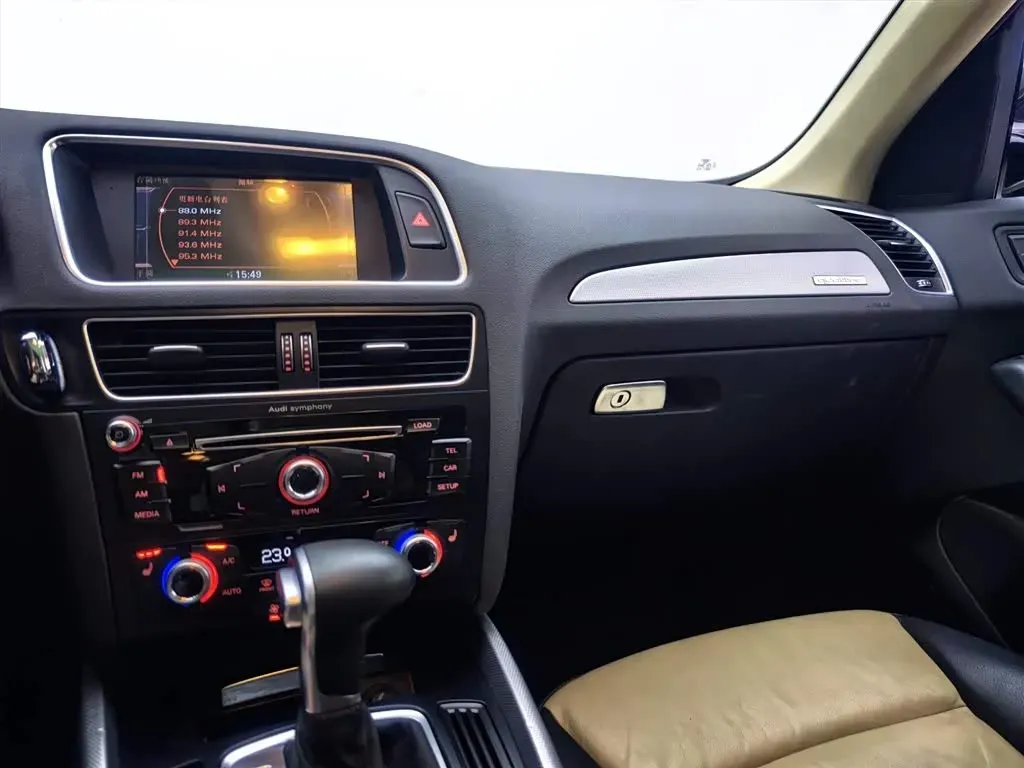 2016 Audi Q5 2.0T 224HP L4 8AT,autocango,china used car exporter,china ev exporter,chinese used car exporter,chinese used ev exporter