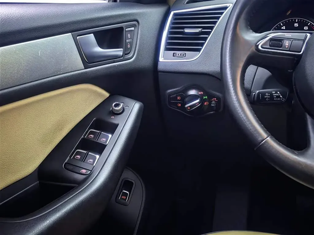 2016 Audi Q5 2.0T 224HP L4 8AT,autocango,china used car exporter,china ev exporter,chinese used car exporter,chinese used ev exporter