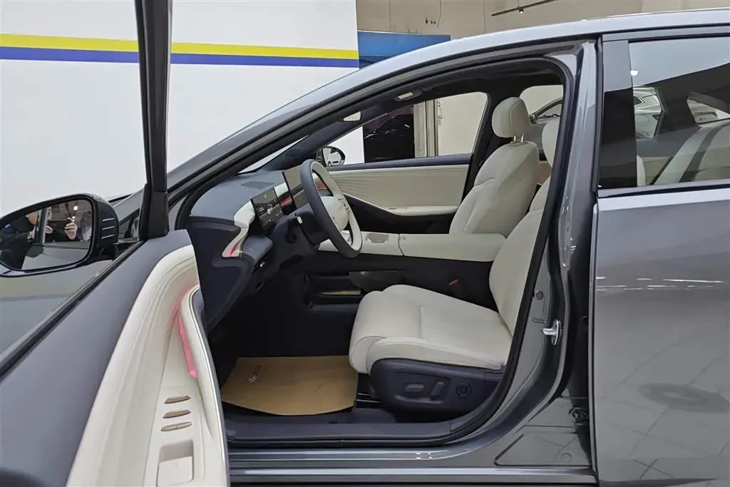 2026 Nissan N7 1.5L 102HP L4 1DHT PHEV,autocango,china used car exporter,china ev exporter,chinese used car exporter,chinese used ev exporter