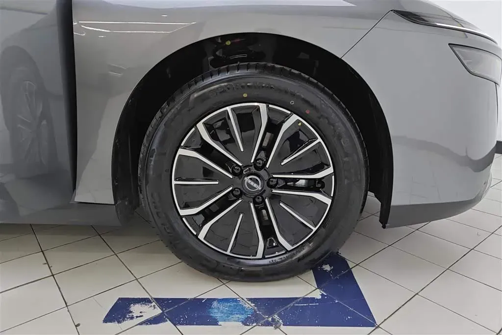 2026 Nissan N7 1.5L 102HP L4 1DHT PHEV,autocango,china used car exporter,china ev exporter,chinese used car exporter,chinese used ev exporter