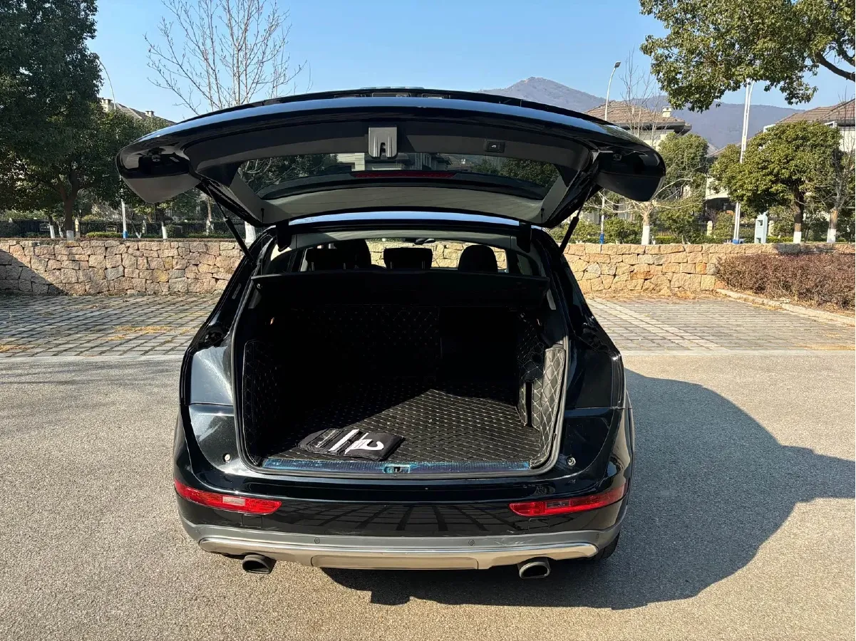 2017 Audi Q5 2.0T 230HP L4 8AT,autocango,china used car exporter,china ev exporter,chinese used car exporter,chinese used ev exporter