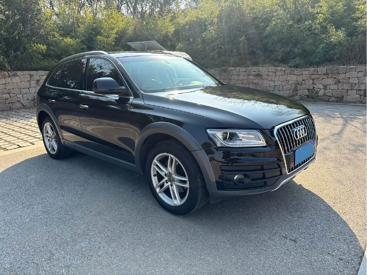 2017 Audi Q5 2.0T 230HP L4 8AT,autocango,china used car exporter,china ev exporter,chinese used car exporter,chinese used ev exporter