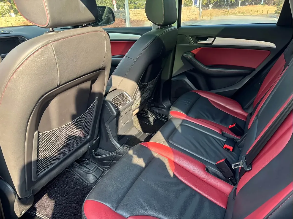 2017 Audi Q5 2.0T 230HP L4 8AT,autocango,china used car exporter,china ev exporter,chinese used car exporter,chinese used ev exporter