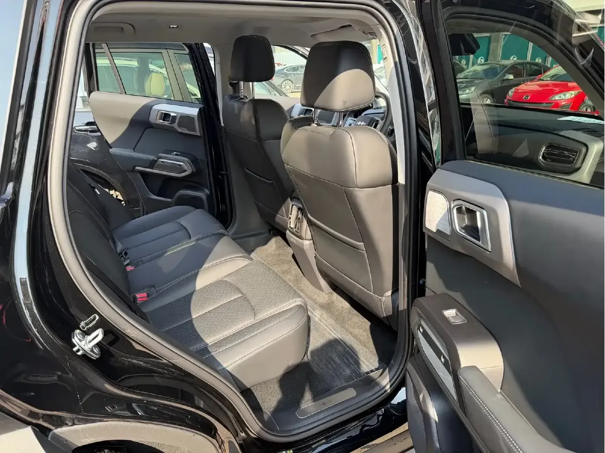 2025 FangChengBao Tai 3 BEV,autocango,china used car exporter,china ev exporter,chinese used car exporter,chinese used ev exporter