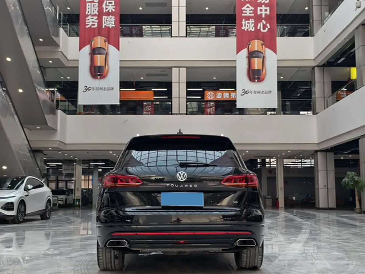 2020 Volkswagen Touareg 3.0T 340HP V6 8AT,autocango,china used car exporter,china ev exporter,chinese used car exporter,chinese used ev exporter