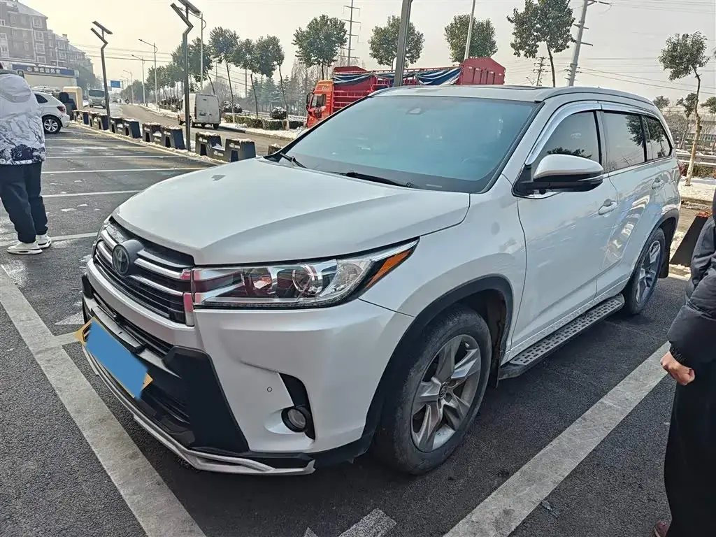 2018 Toyota Highlander 2.0T 220HP L4 6AT