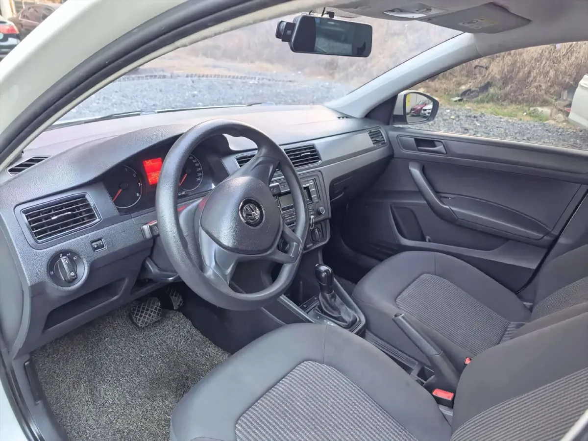 2021 Volkswagen Santana 1.5L 112HP L4 6AT,autocango,china used car exporter,china ev exporter,chinese used car exporter,chinese used ev exporter