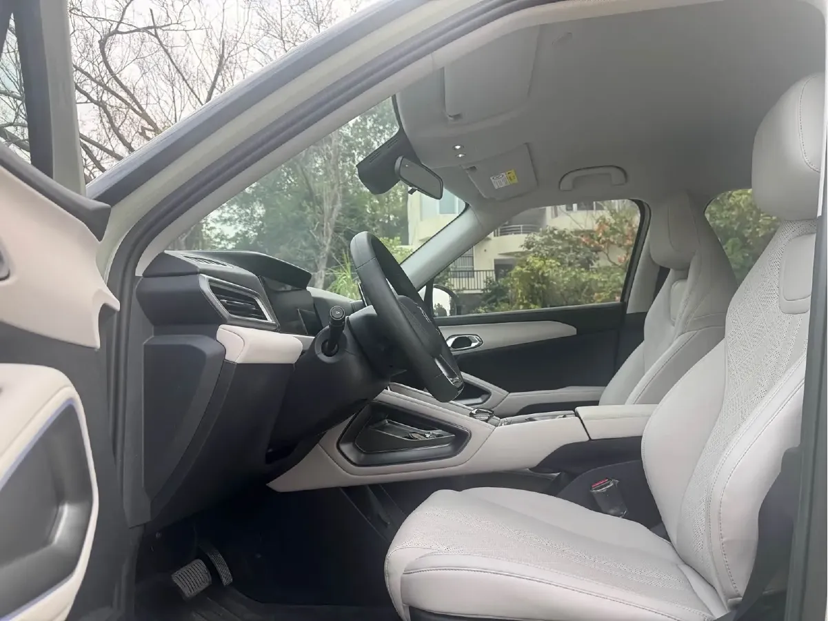 2024 BYD YuanUP BEV 45.12KWH,autocango,china used car exporter,china ev exporter,chinese used car exporter,chinese used ev exporter