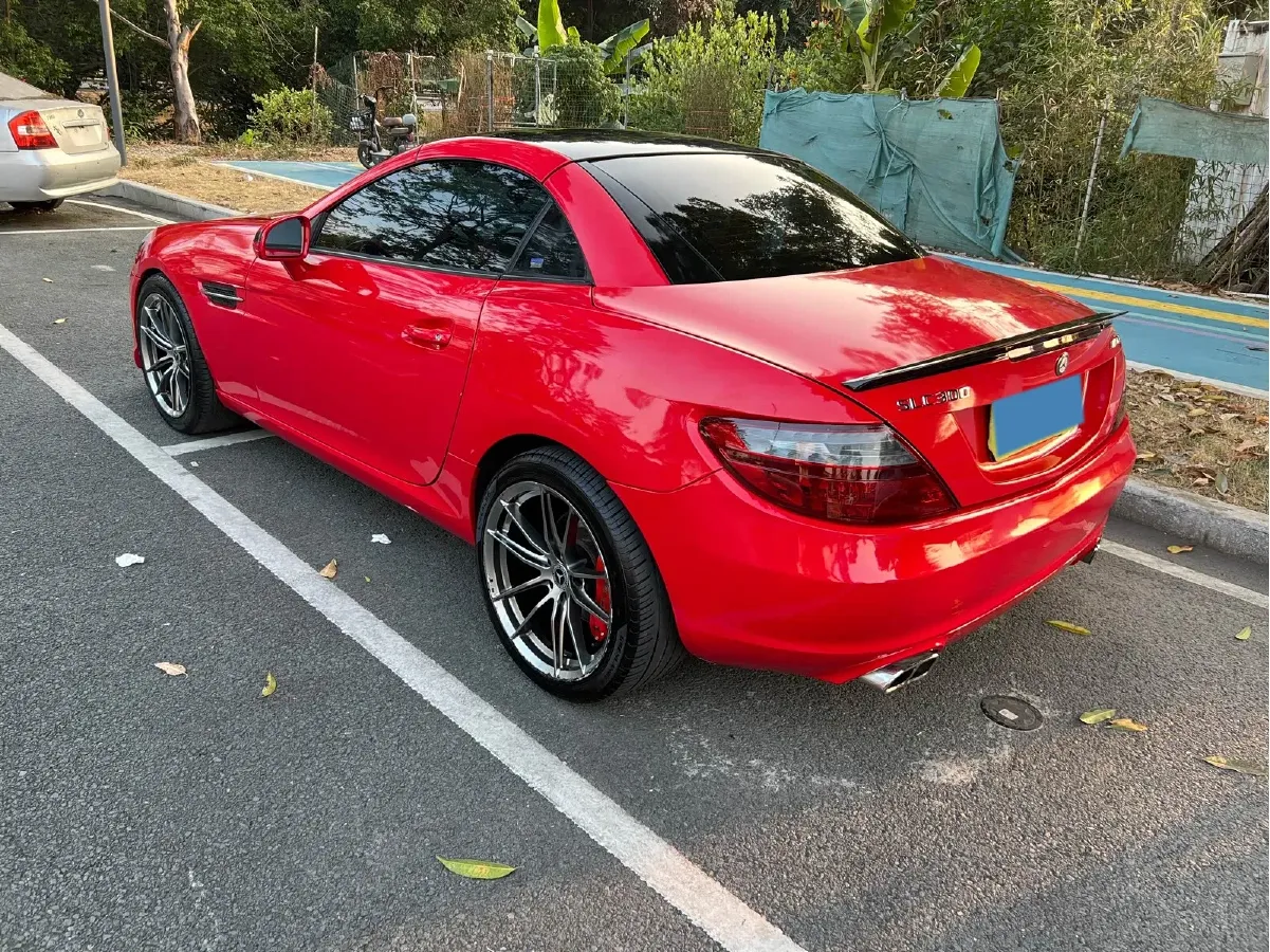 2011 Mercedes-Benz SLK Class 1.8T 184HP L4 7AT,autocango,china used car exporter,china ev exporter,chinese used car exporter,chinese used ev exporter